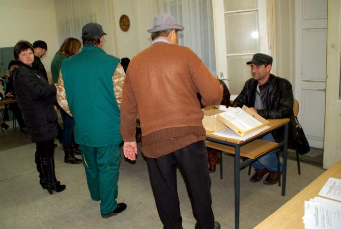 Aláírók 2016. március 9. kép